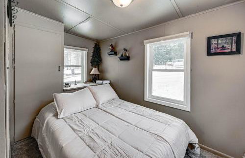 Rhinelander Vacation Rental with Yard on Venus Lake! - Foto 16