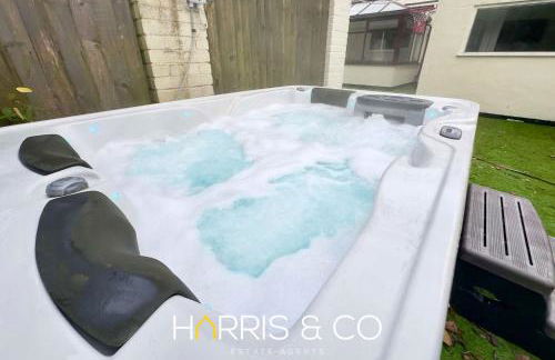 Sandringham & Spa Villa - Foto 2