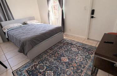 Fort Lauderdale Gem Private Yard and Patio - Foto 8