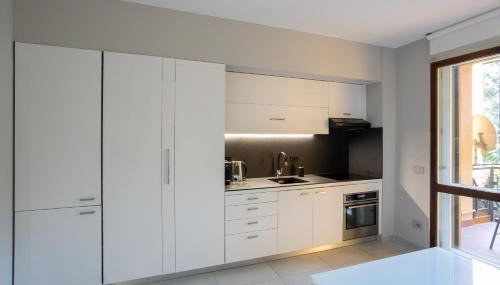 Elegant & Comfortable Modern Home with swimming pool - Foto 4, stove