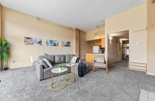 Spacious Downtown Loft Bunkbeds 2 TVs Gym - Foto 49