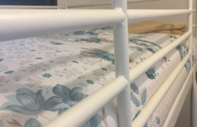 Small Modern Comfortable 2 Bedroom Apartment - Cmyr - Foto 4