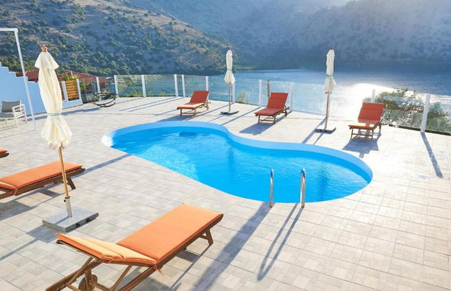 Stunning Lake Kournas Retreat 2 New Private Pool - Photo 33