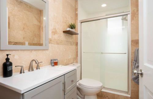 Jennifer's Cozy Apt Brown U Athletic Field Views - Foto 23