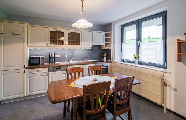 Holiday Home in Bullingen With Garden - Photo 12