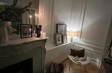 Grand appartement Haussmannien à 12 min de Paris - chic spacious classic Parisian apartment - Foto 4
