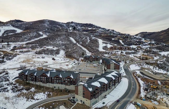 Jordanelle Sunrise Modern Condo, Gondola Access, Year-round Outdoor Fun - Foto 16