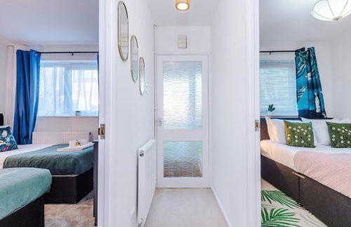 2Bed Bungalow, Free Netflix, Prime, Disney, WiFi, Private Parking - Foto 21