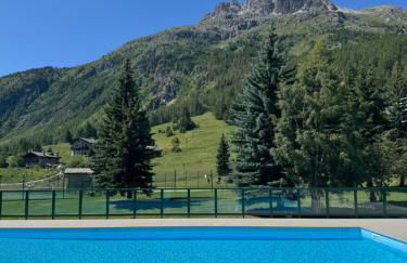 Ski-In Ski-Out Cozy Cabin 1 min lift 5 min village center Perfect Val-d'Isère base - Foto 24