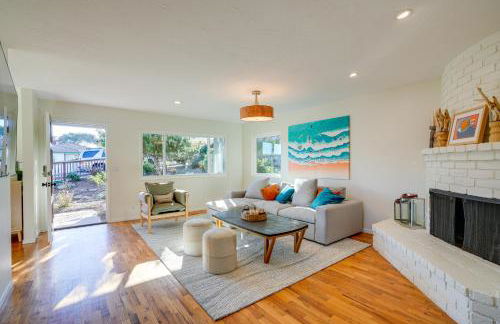 Seaside Home with Hot Tub and Patio Close to Beaches! - Foto 4