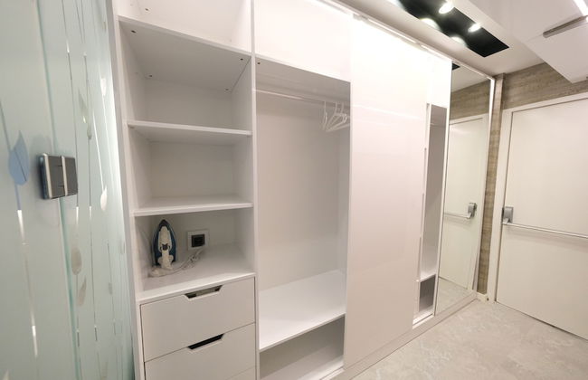 Sky Garden Suites - Photo 18