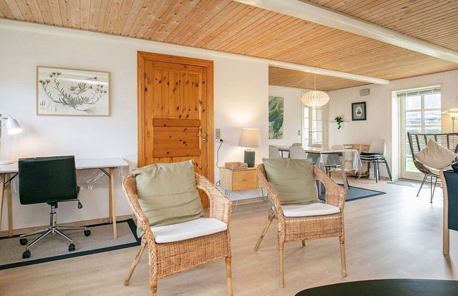 11 Person Holiday Home in Aeroskobing - Photo 17