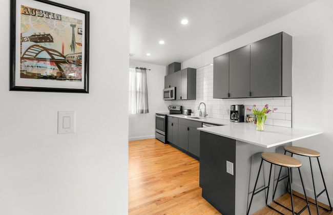 2-Bedroom East Austin Condo-Free Parking - Foto 11