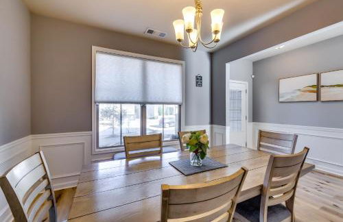 Open Plan Arcade Home with Natural Hardwoods Sleeps 10 - Foto 15