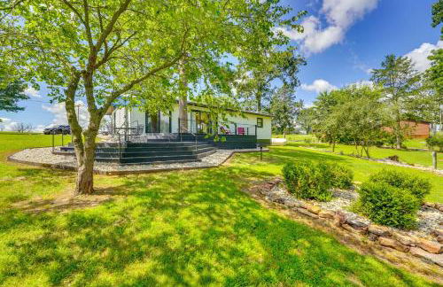 Near Table Rock Lake Family Home with Deck and Views - Foto 24