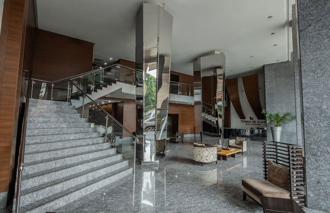 Torres de Alba Hotel & Suites - Photo 4