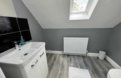 5-Bedroom Cottage, New Waltham, Grimsby - Foto 10