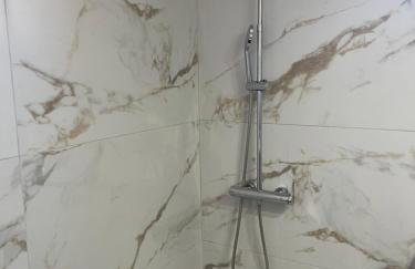 Nigos - Photo 28