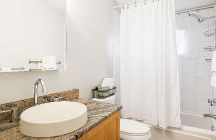 Cabin in the Sky by Avantstay Deck w/ Views - Foto 52