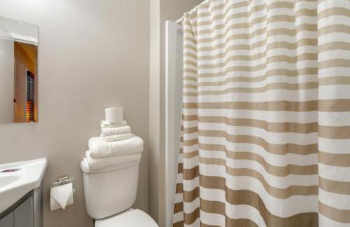 Ski, Explore, Bring Pets! Studio 5 Mi to Pine Knob - Foto 14