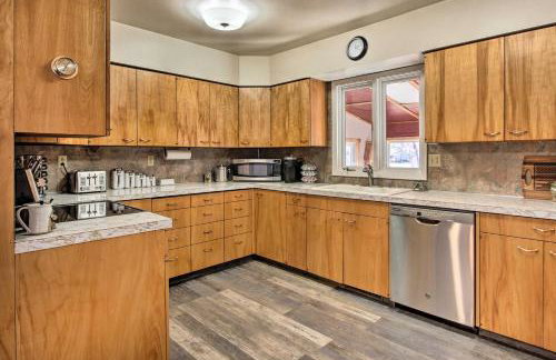 Cozy Choteau Home with Fire Pit, Grill, Yard! - Foto 34