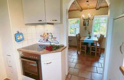 Haus Benninghusumer Deichweg, eingezäunt, Hunde Willkommen, Kamin, ruhig gelegen, WLAN - Foto 8