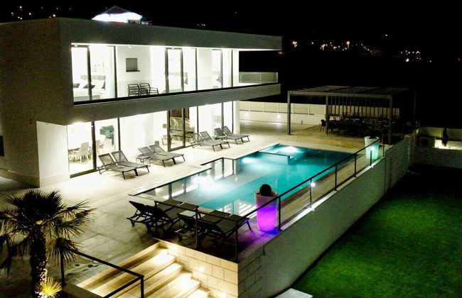 Sunset Serenity Villa With Pool, Gym and Sauna - Foto 16