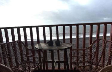 Branscombe Chalet on the Beach - Photo 17