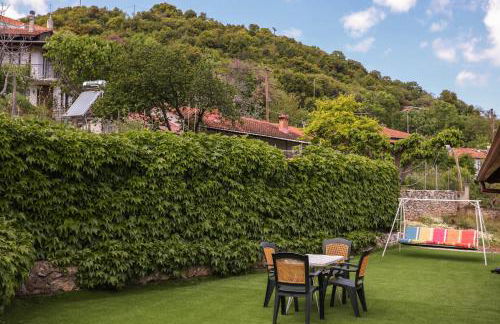 Olympus Beach Aigani Family House - Photo 27