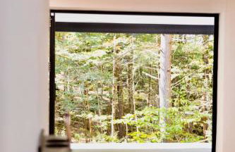 NEW cozy getaway near Mt Monadnock with hot tub - Foto 21