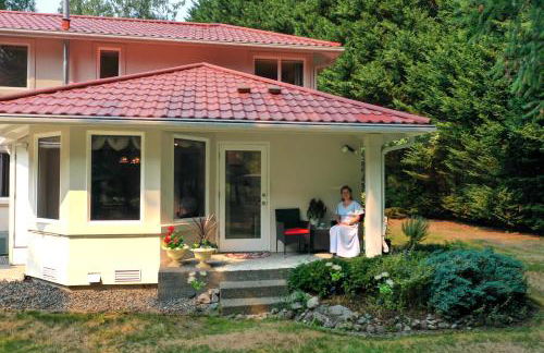 Riverside Bliss Cozy Beds, Fireplace and Gbit WiFi - Foto 28