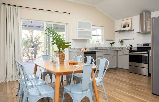 Chuckwalla by Avantstay Joshua Tree Haven w/ Hot Tub & Modern Interior - Foto 1