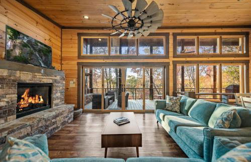 Chardonnay Chalet - Luxe Modern Chalet - Hot Tub, Wi-Fi, Fire Pit, Game Room, Amazing Deck - 15 min to Blue Ridge - Foto 18