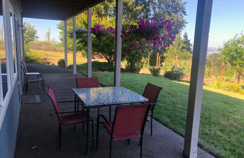 2 Bedroom Suite: Views, Private Entrance, EVchgr - Foto 14