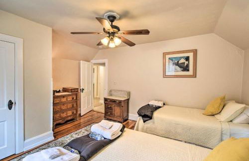 Cozy Unit with Patio Walk to Dining, Lake Elkhart! - Foto 13