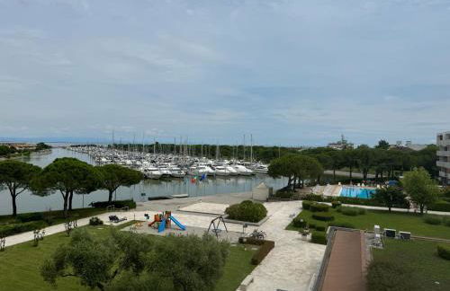 Aprillia Marittima - Photo 1