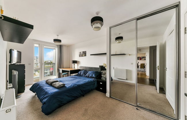 Luxury 2 bed Apartment in Canary Wharf - Free Wifi - Foto 2
