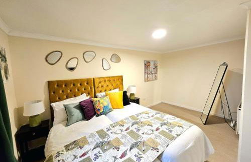 Stylish & Spacious 4 Bedroom House - Foto 10