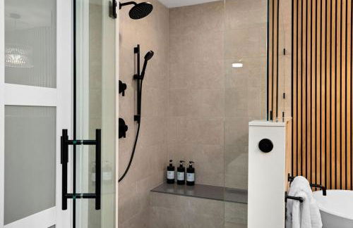 Pets-OK Retreat w Sauna, Jacuzzi at Wintergreen - Foto 47