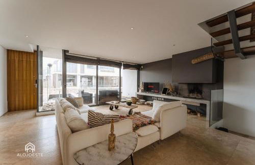 Quaint & Chic Seaside Villa - Foto 8