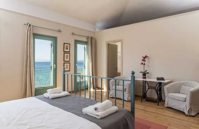 Electra Beachfront Villa - Photo 80