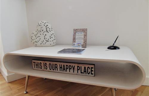 Seaview, Luxury apartment, 2 min walk to Porth Beach - Foto 28