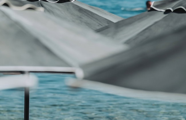 Diplomat Suites - Photo 80