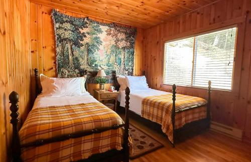 Lakefront Adirondack Cabin - Dock - Canoe - 10 min to Lake Placid - Photo 18