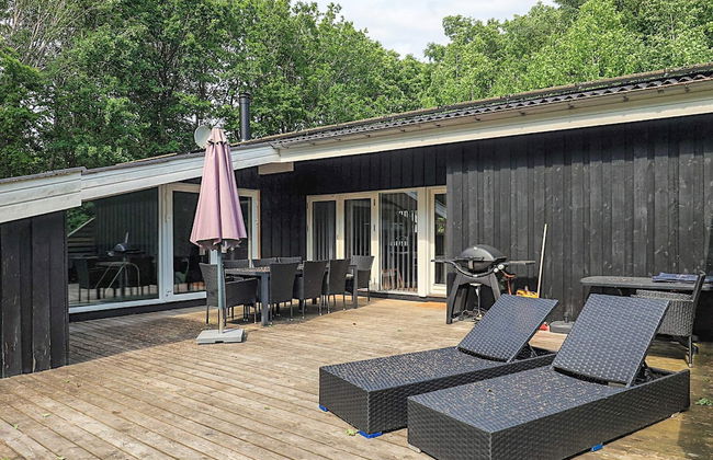 8 Person Holiday Home in Albaek - Foto 34