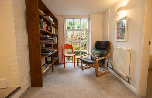 The Coach House - Photo 19