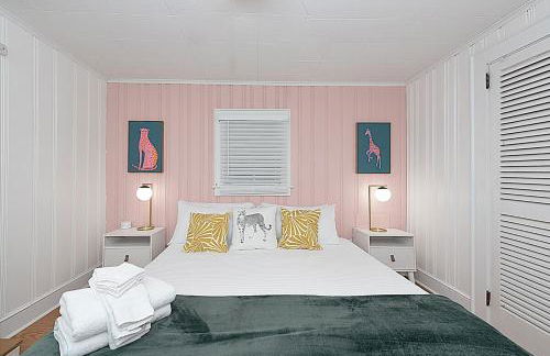 Lake Hickory Trio 1 BR Pink Unit - Foto 20