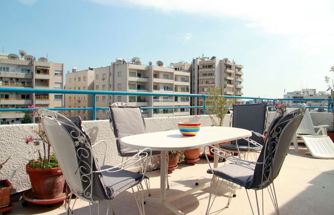 Penthouse Town Center - Photo 1