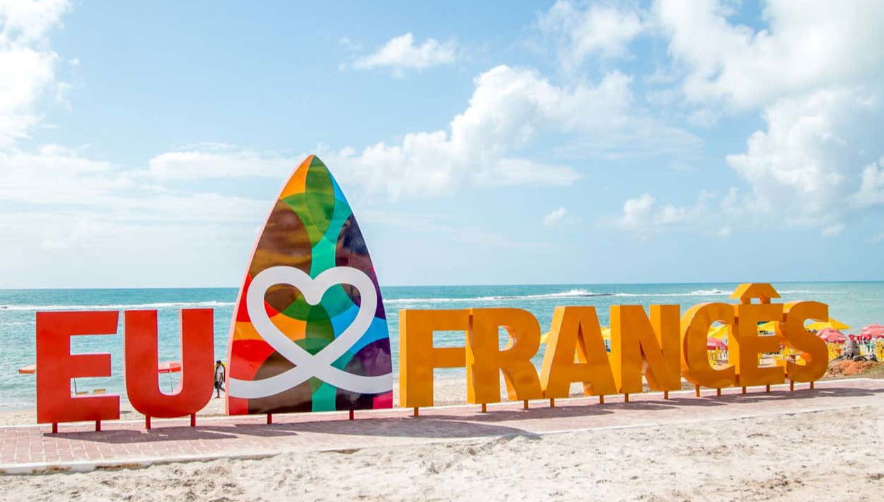 El letrero de Praia do Francês