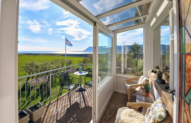 Kidafell Farmhouse - Photo 50